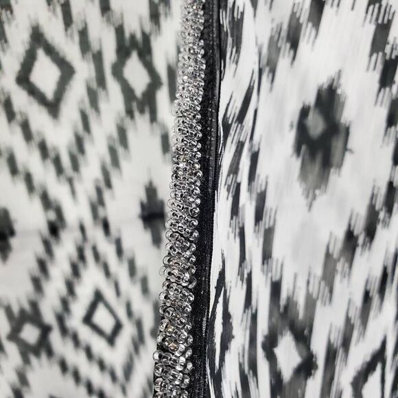 Maurices L/XL Black White Aztec Print Kimono Cardigan Beaded Trim Sheer Lightwei - Picture 3 of 9